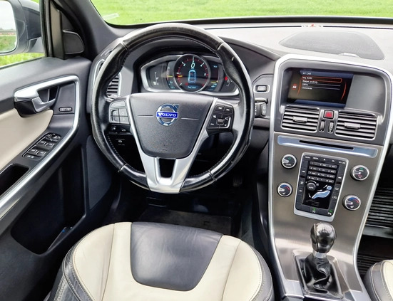 Volvo XC 60 cena 62900 przebieg: 246790, rok produkcji 2013 z Poręba małe 352